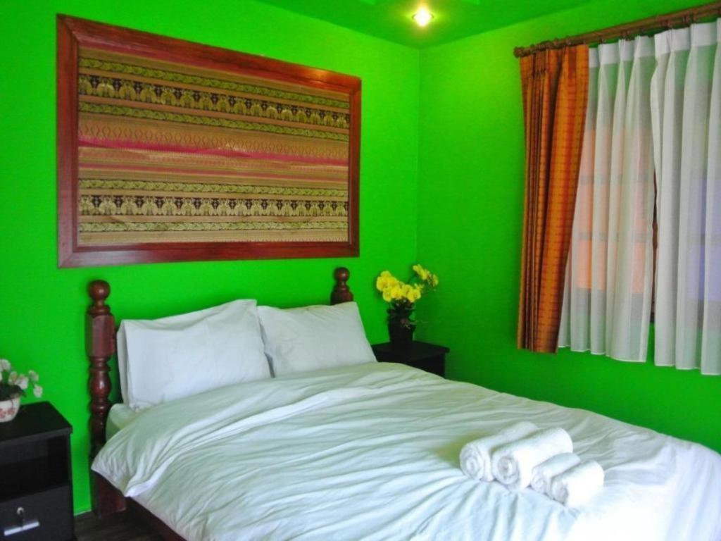 Himawari Restaurante y Cottage Ban Nong Hin  Exterior foto