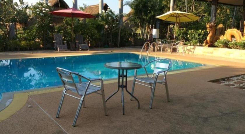Himawari Restaurante y Cottage Ban Nong Hin  Exterior foto